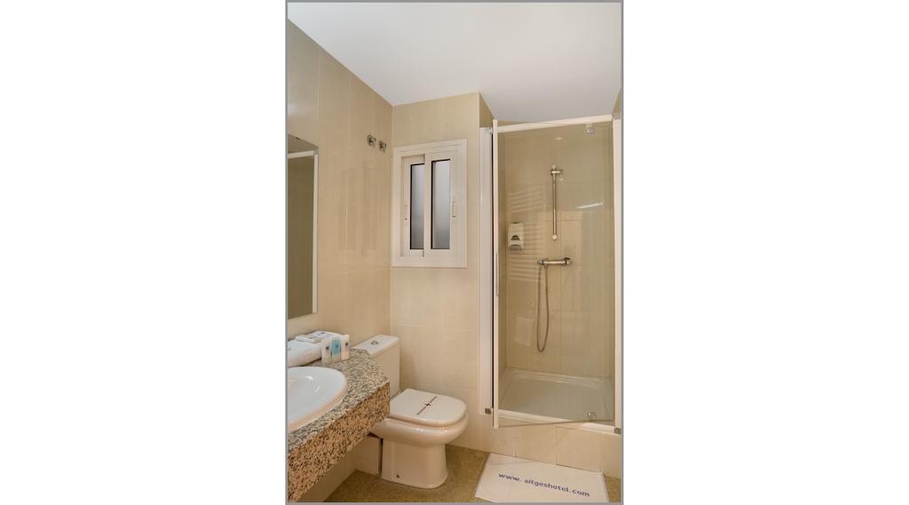 Hotel Central Normandie Sitges Bilik gambar